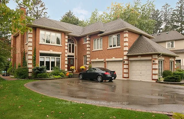 Detached Home For Lease | W12872264