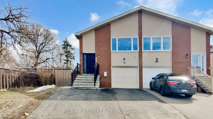 113  Kingswood N Drive, Brampton, ON L6V 2X5