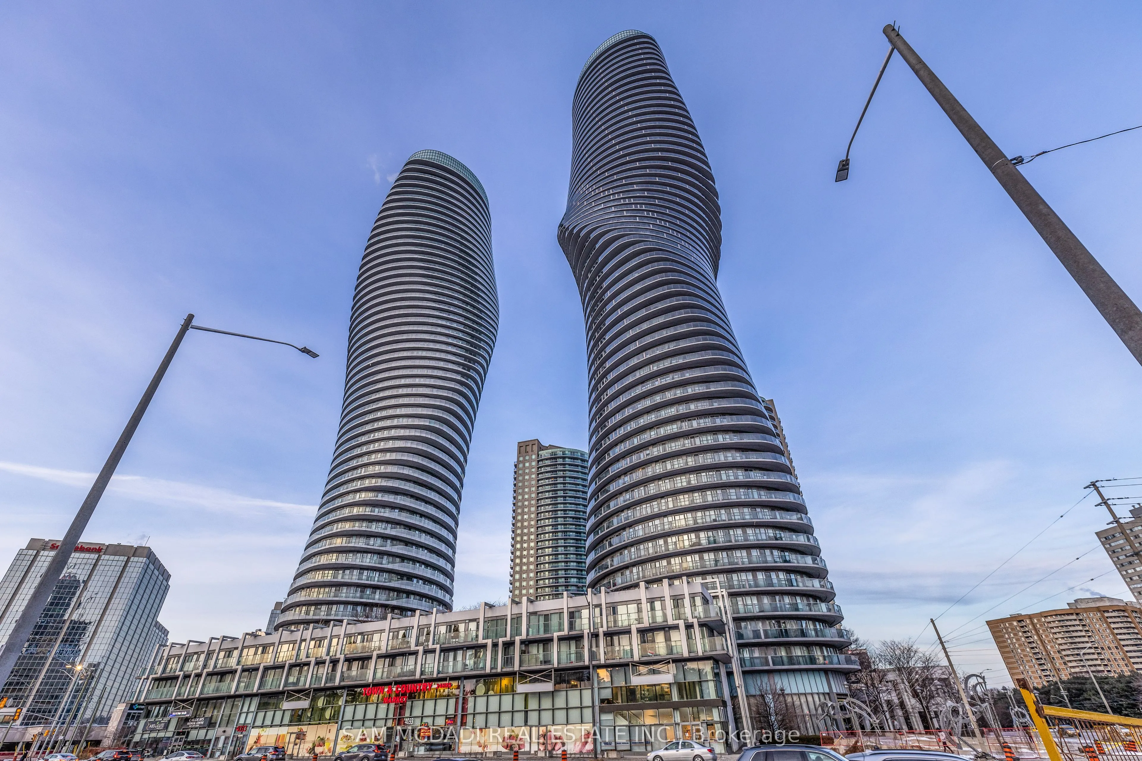 Property For Sale | W12876188