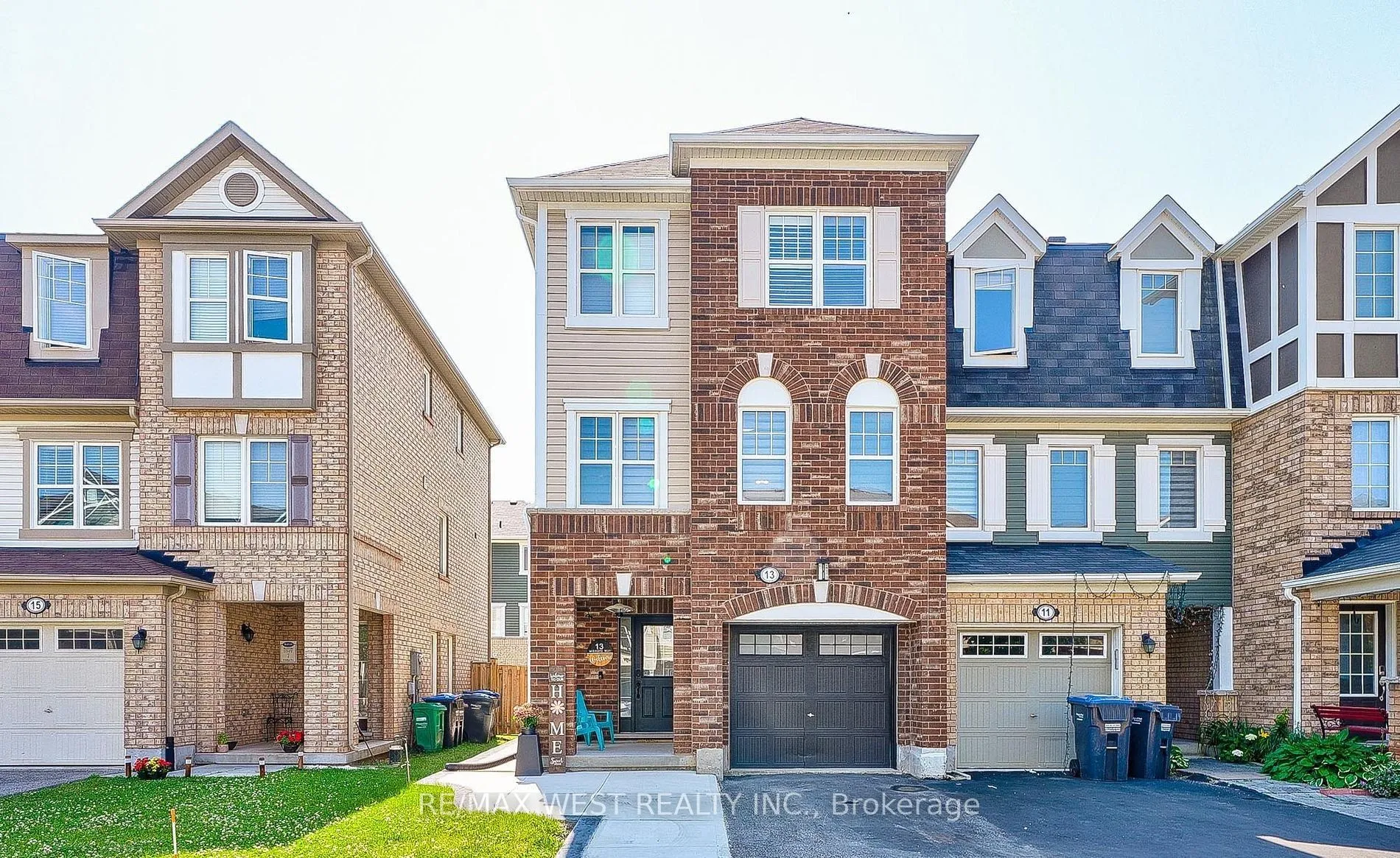 Property For Sale | W12877884