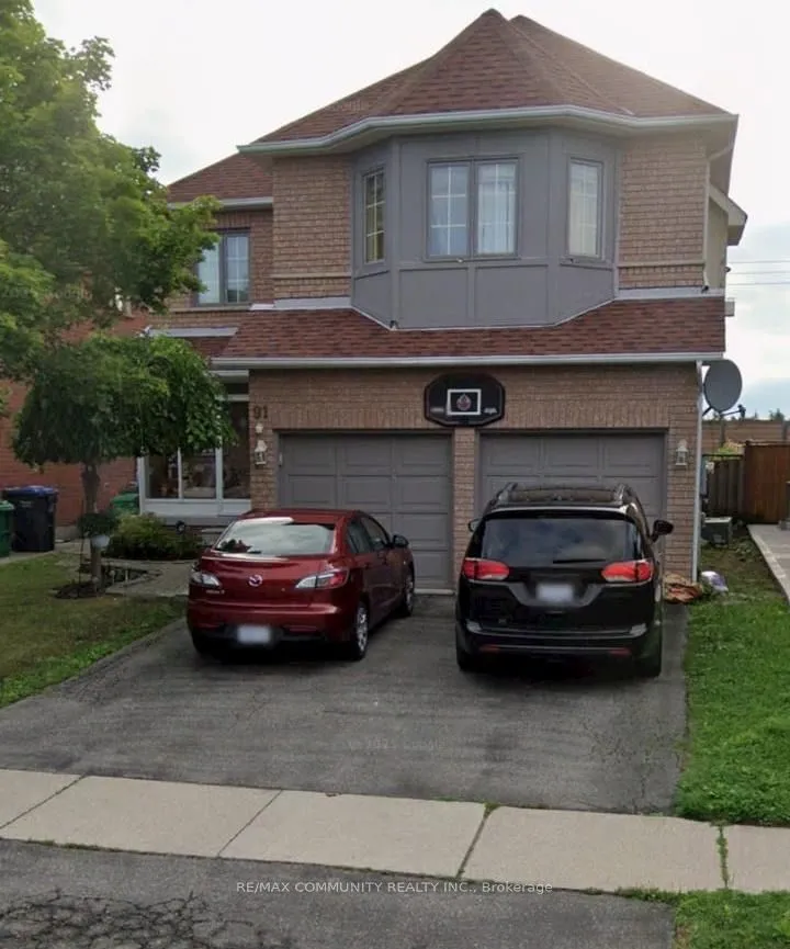 Detached Home For Lease | W12879424
