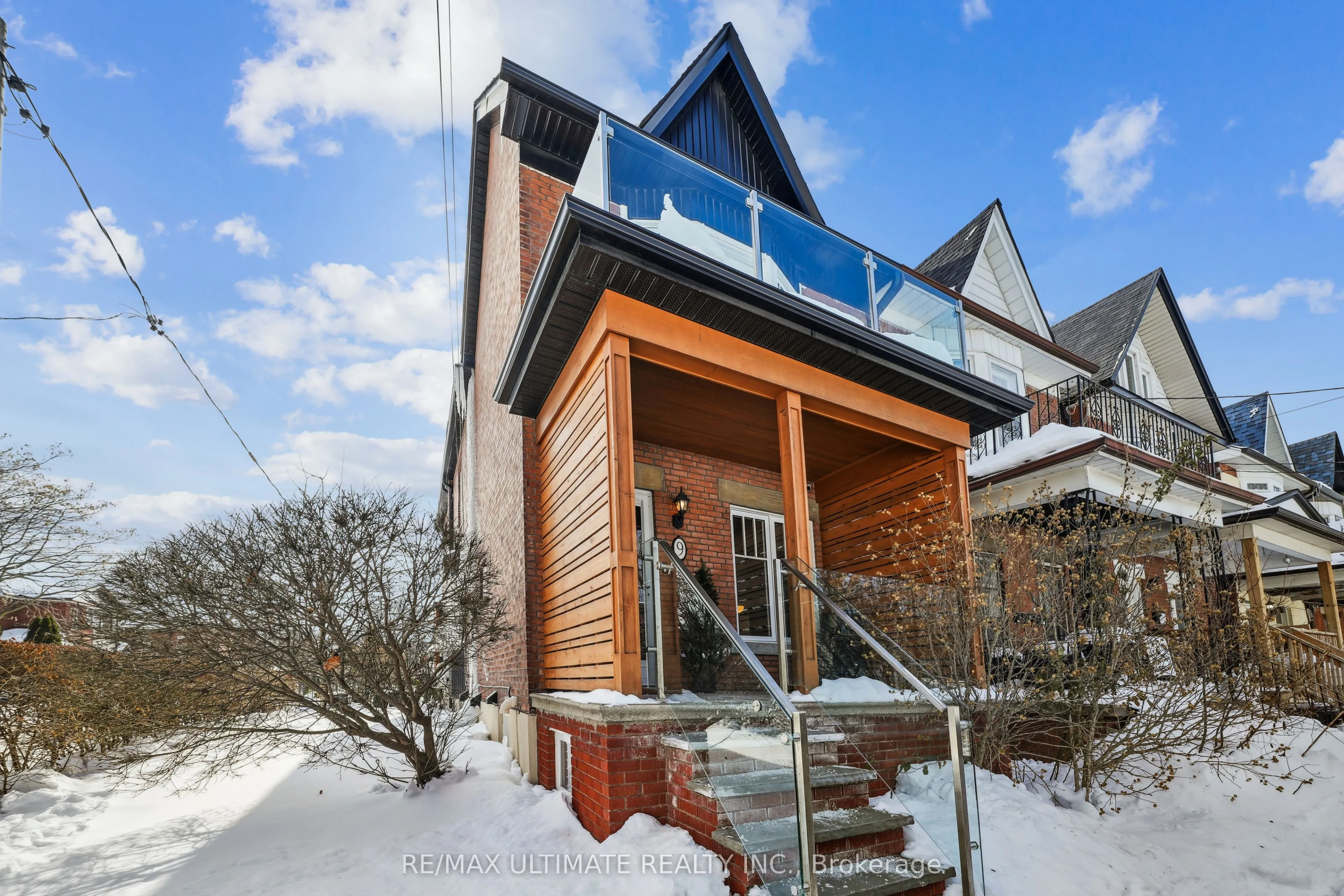 Semi-Detached Home For Lease | W12884076