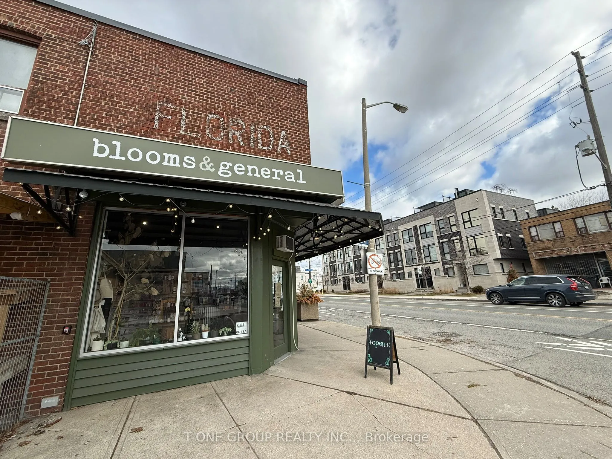 Property For Lease | W12885190