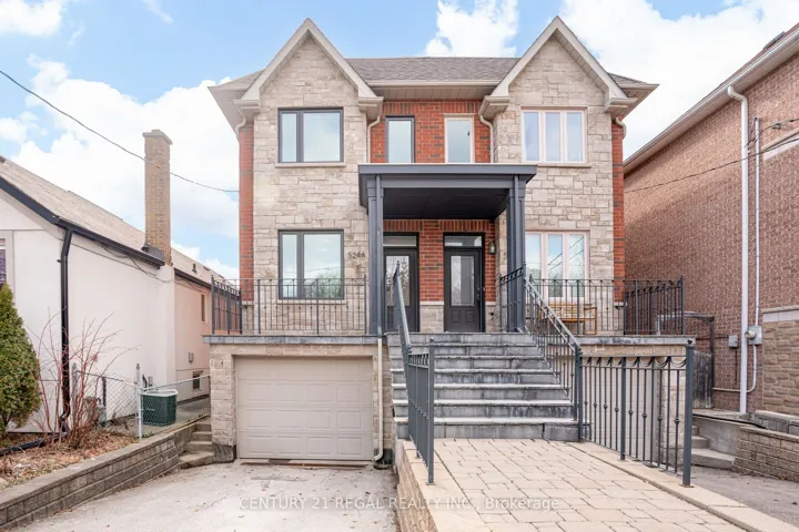 524A  Mcroberts  Avenue, Toronto W03, ON M6E 4R4