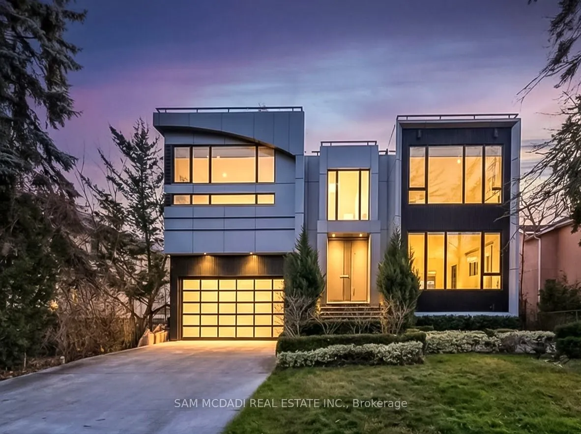 Detached Home For Sale | W12888306