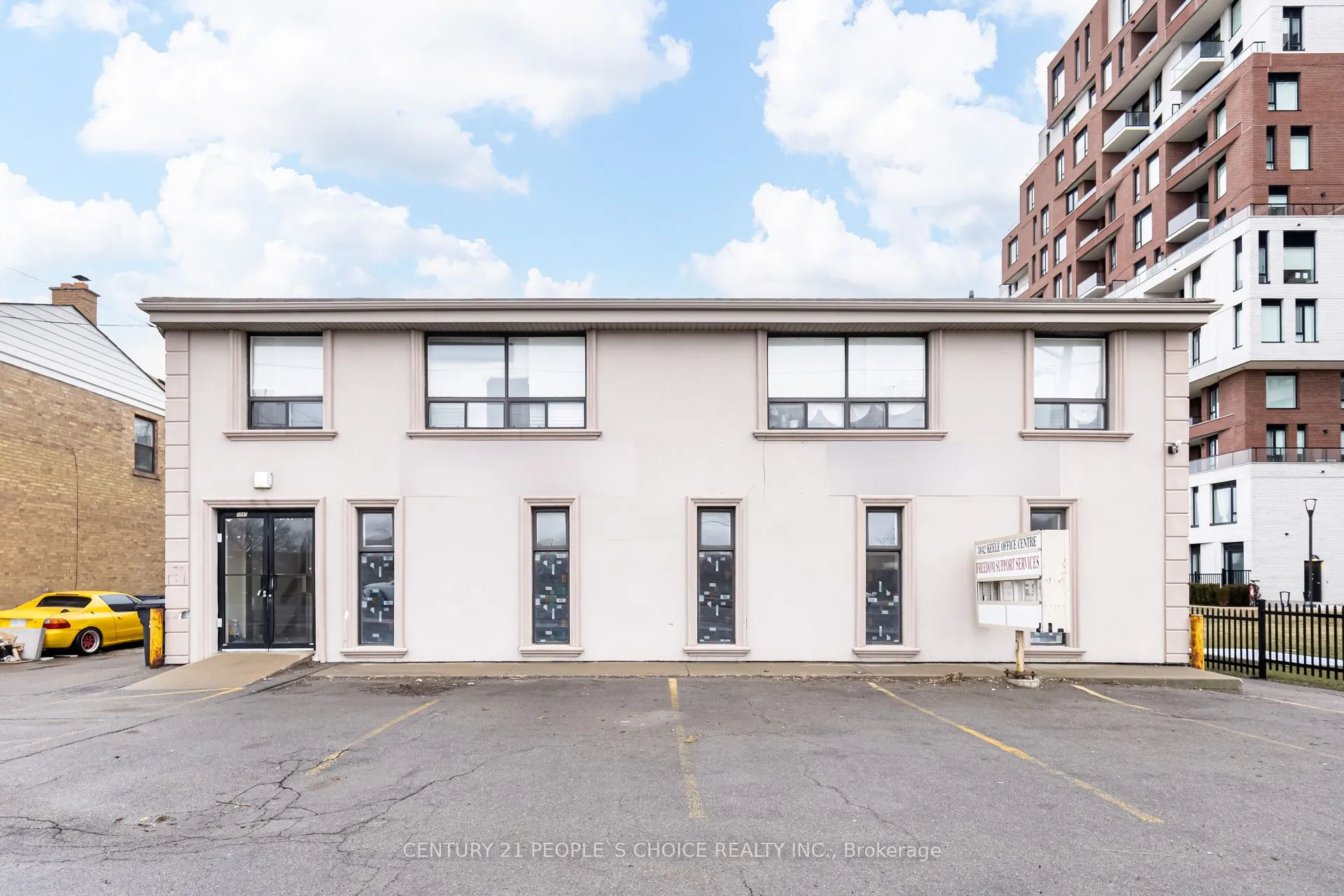 Office For Lease | W12888780