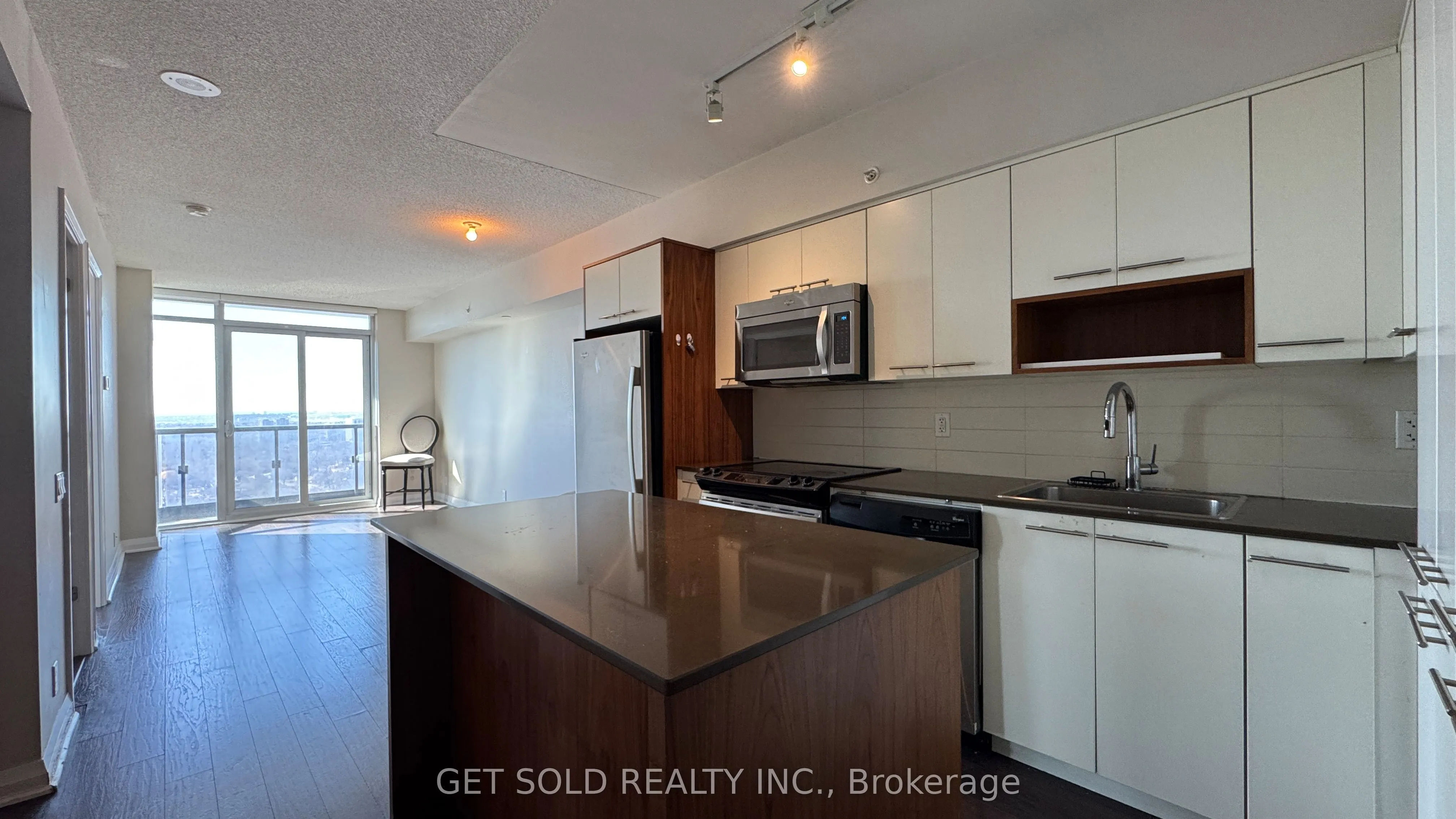 Property For Sale | W12889938