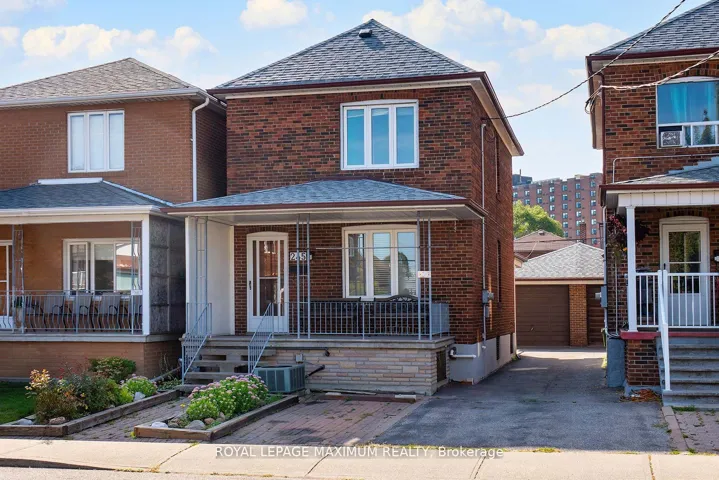 245  Belgravia  Avenue, Toronto W04, ON M6E 2M9