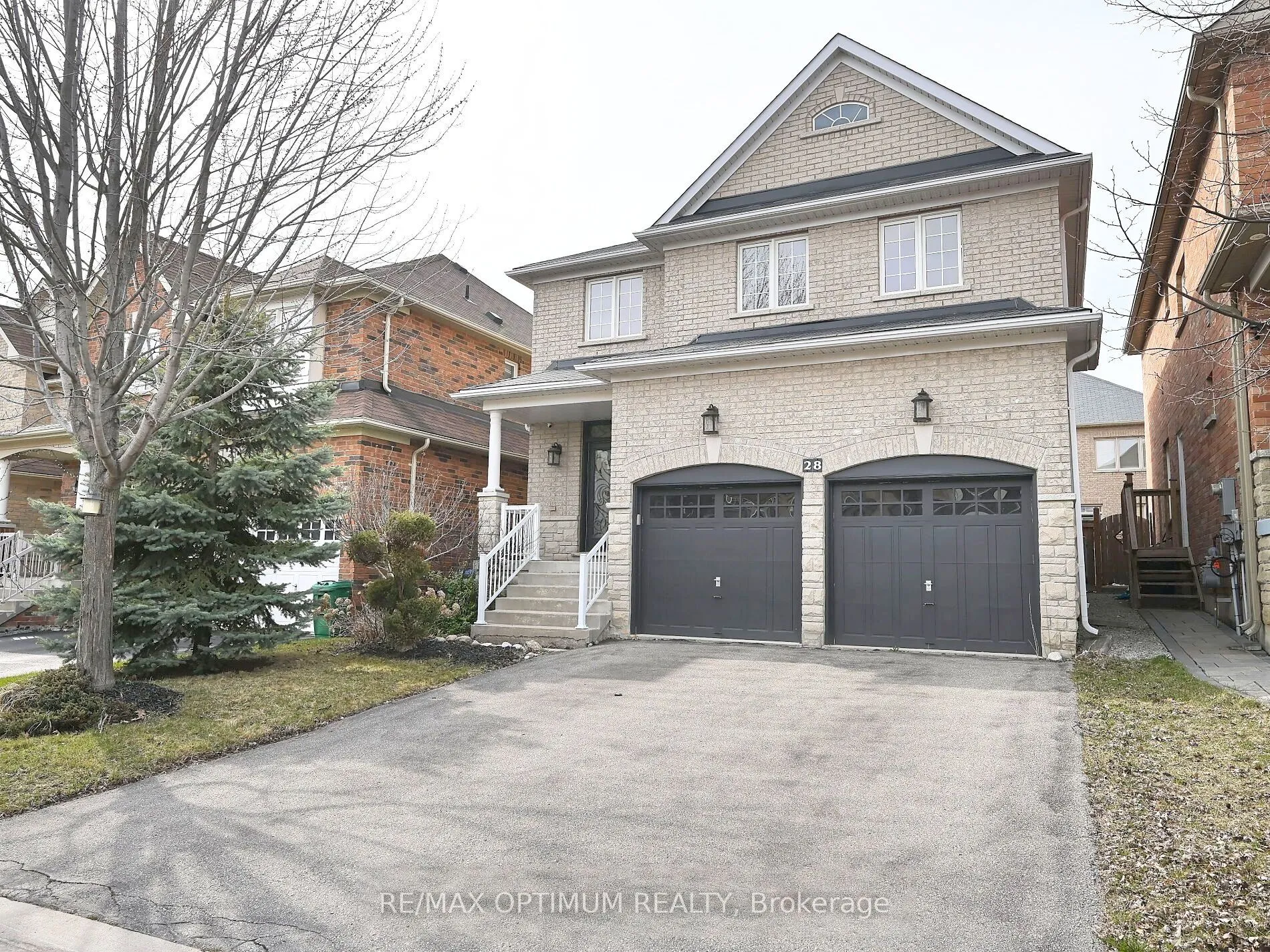 Detached Home For Sale | W12896156