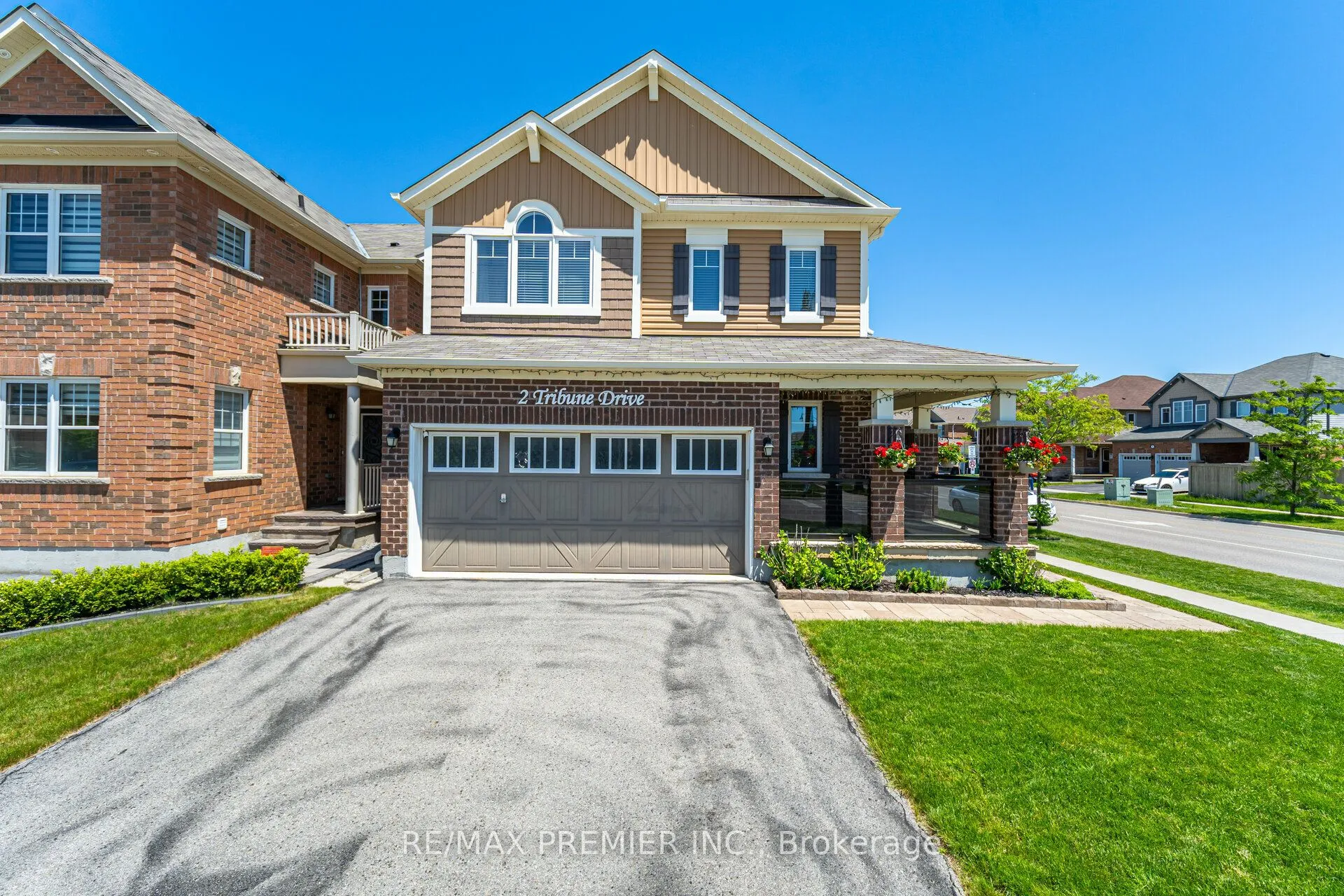 Detached Home For Sale | W12898662