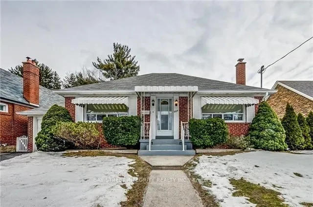 Detached Home For Sale | W12900478