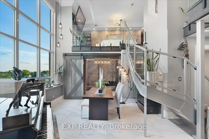 2-storey Hard Loft. 1250SF