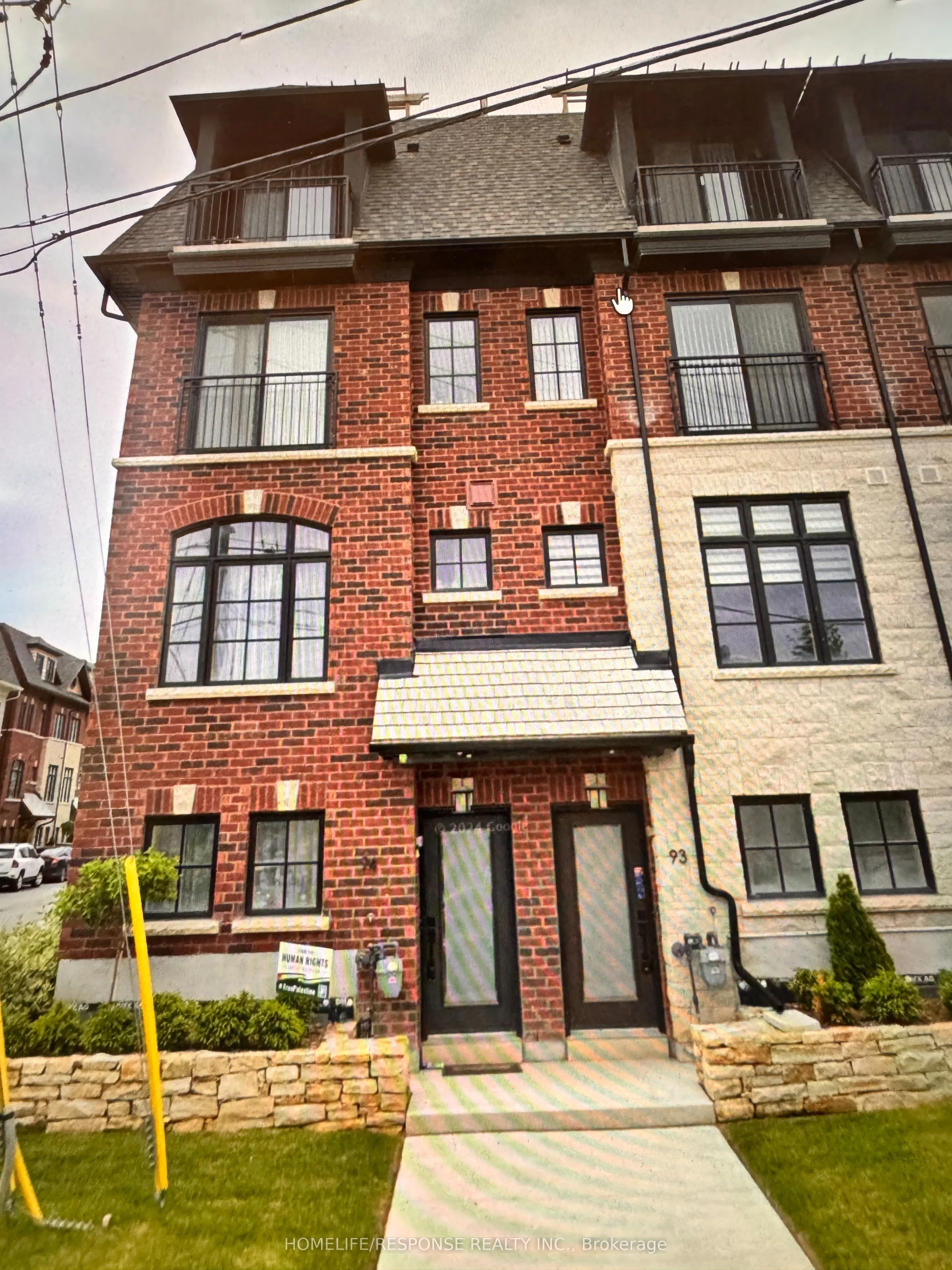 Property For Sale | W12901740