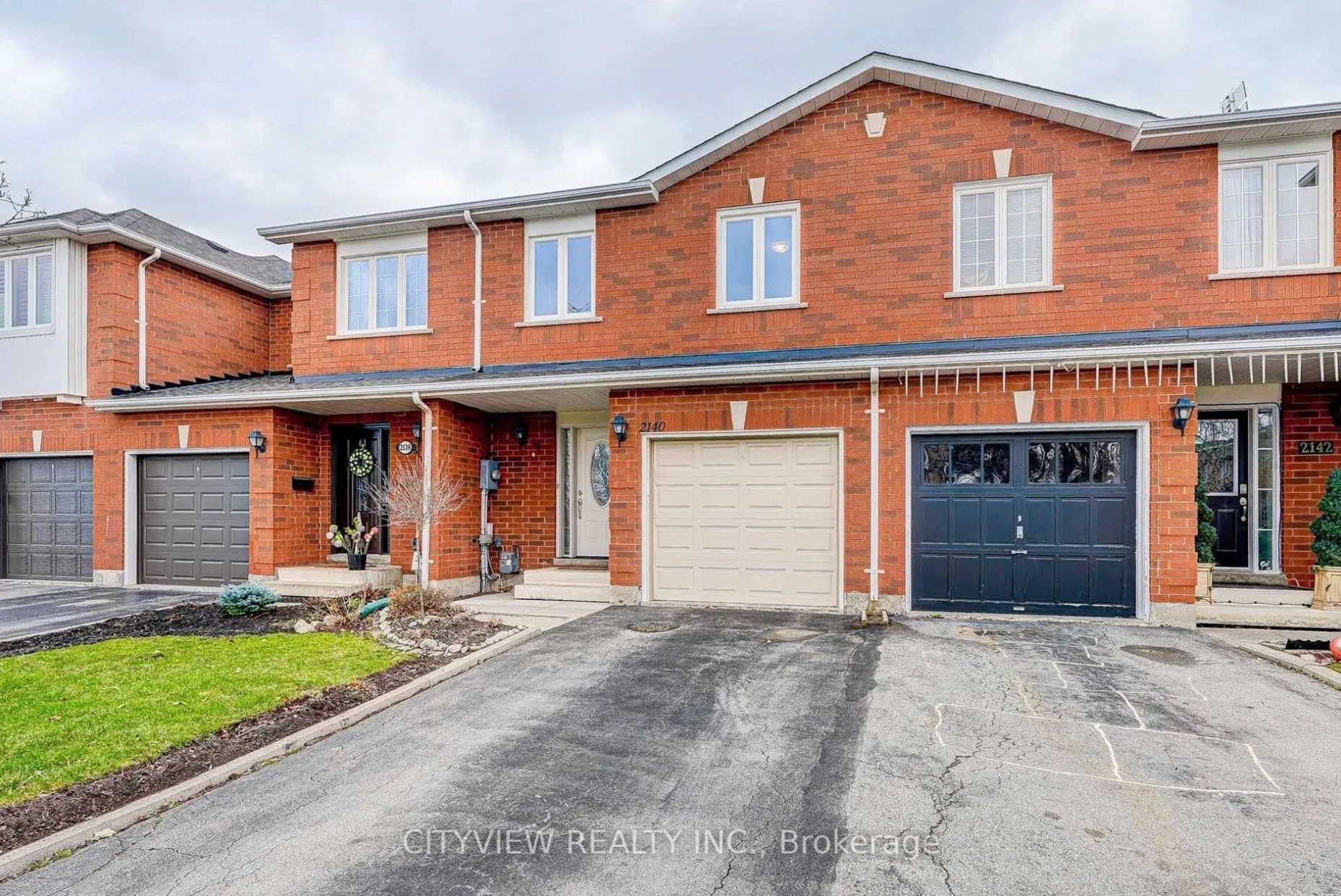 Property For Sale | W12902150