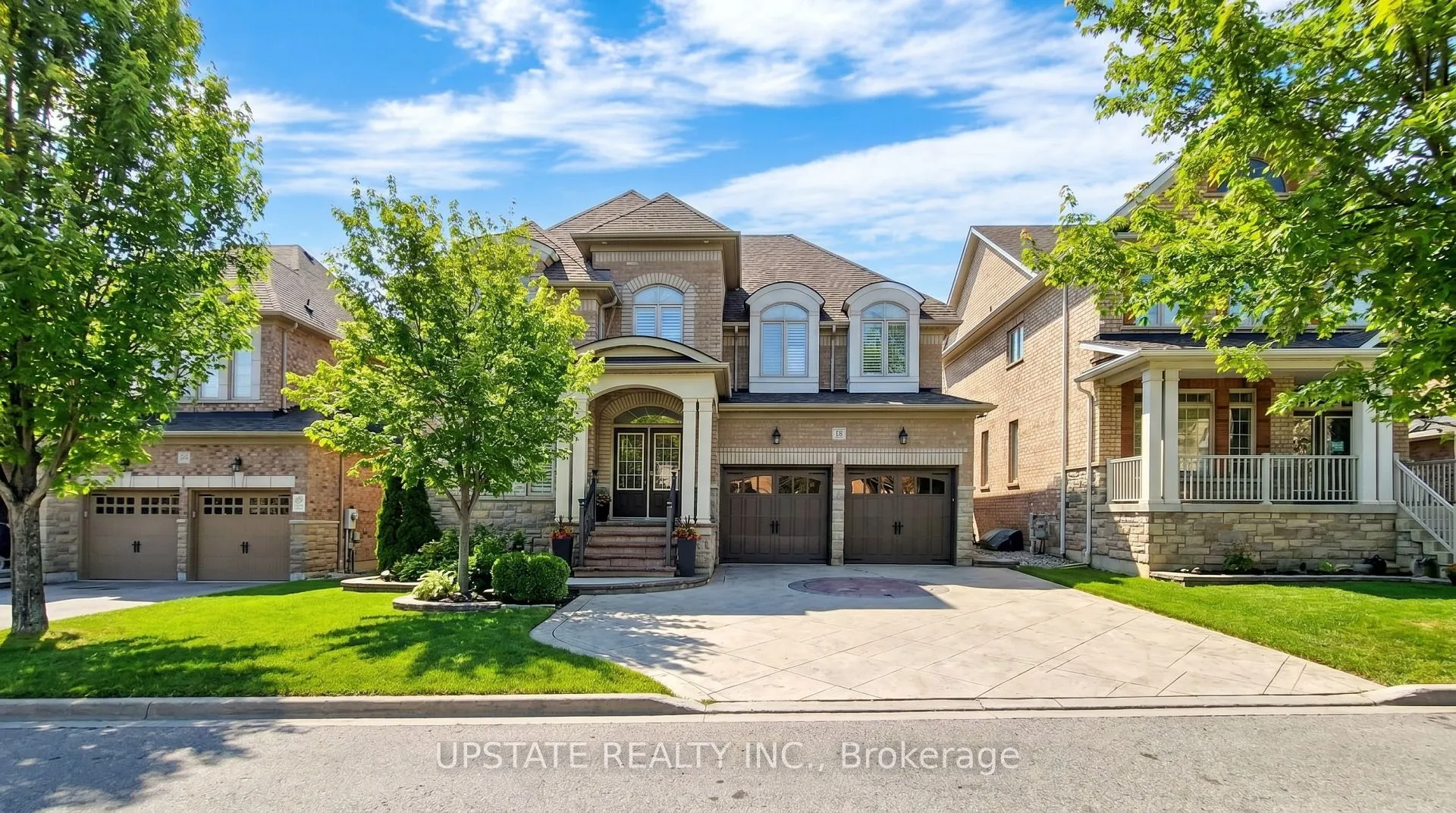 Detached Home For Sale | W12903356