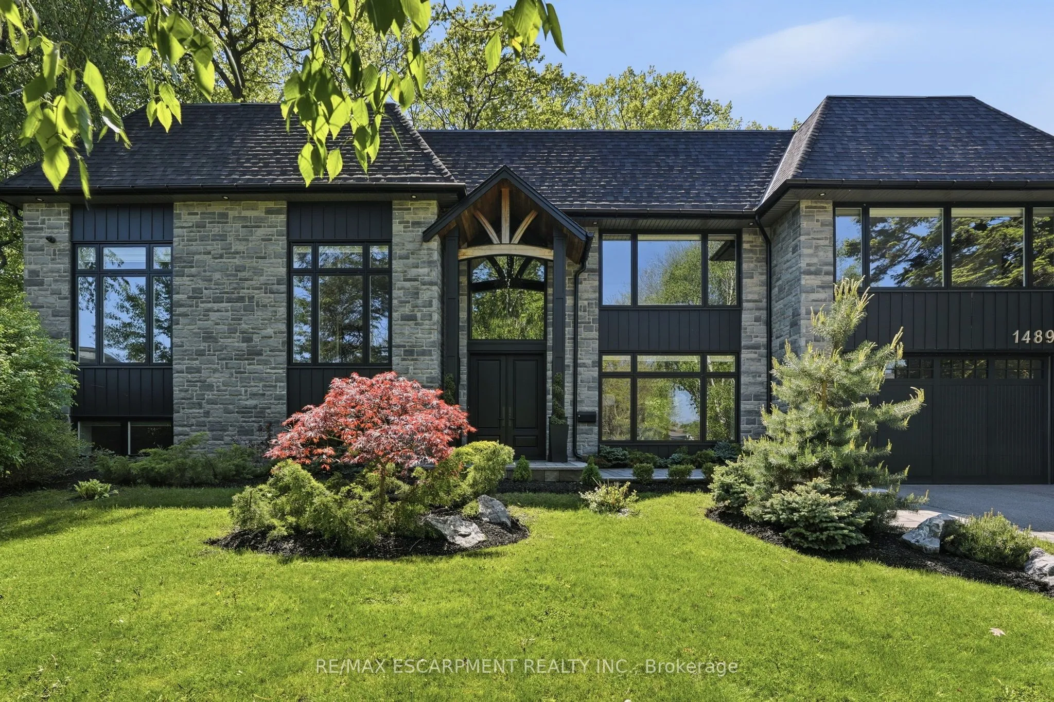 Detached Home For Sale | W12903830