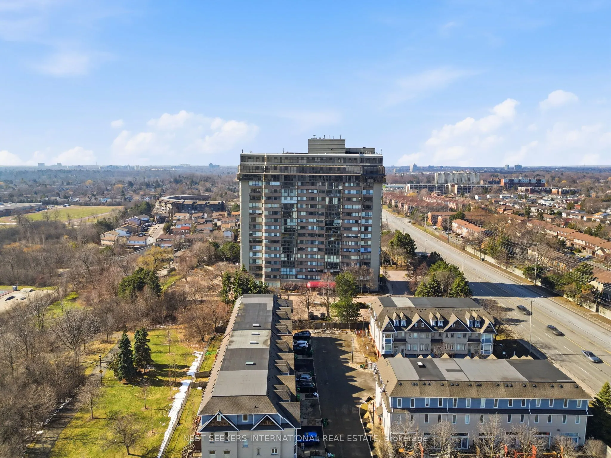 Property For Sale | W12905548