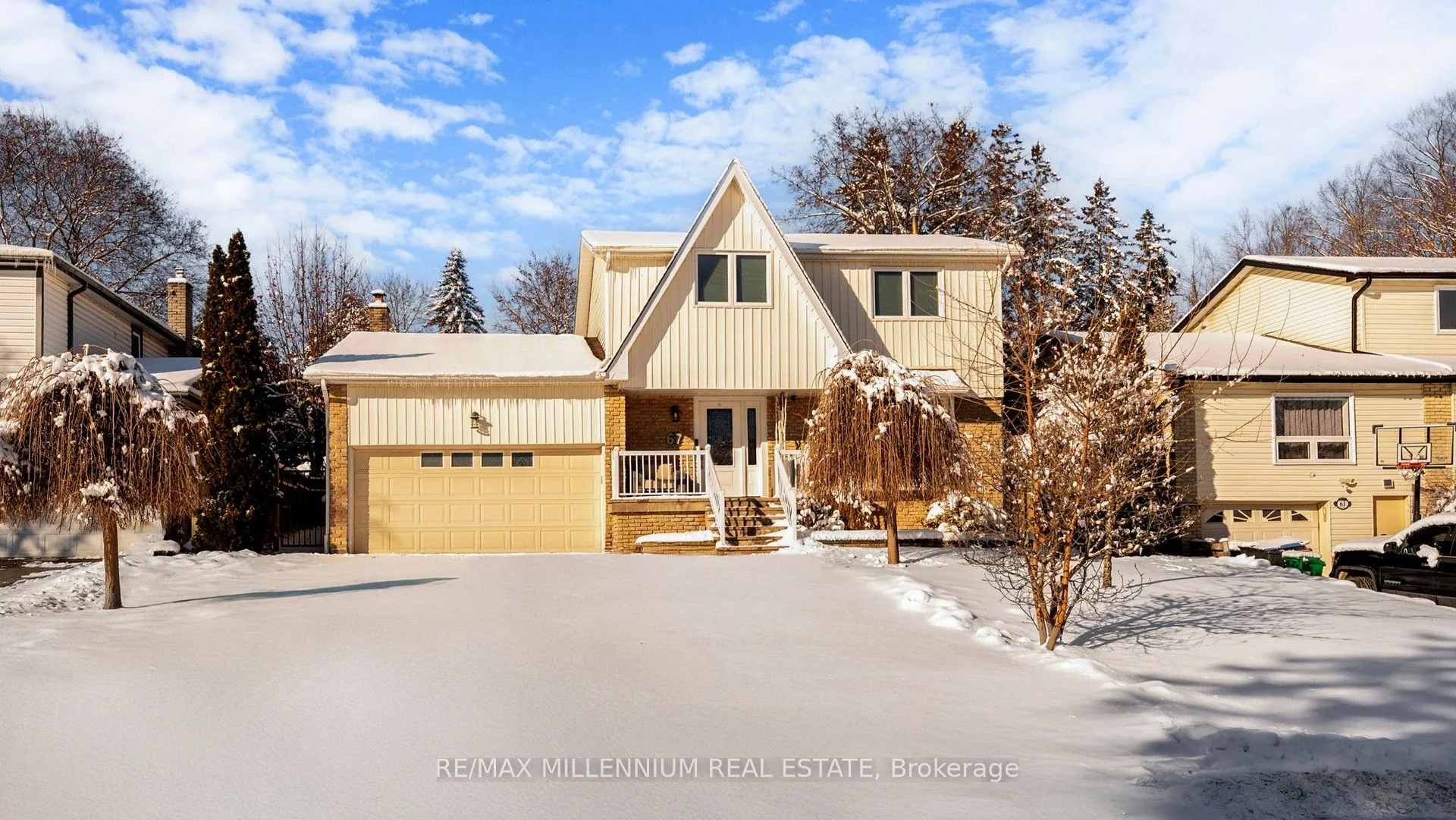 Detached Home For Sale | W12905676