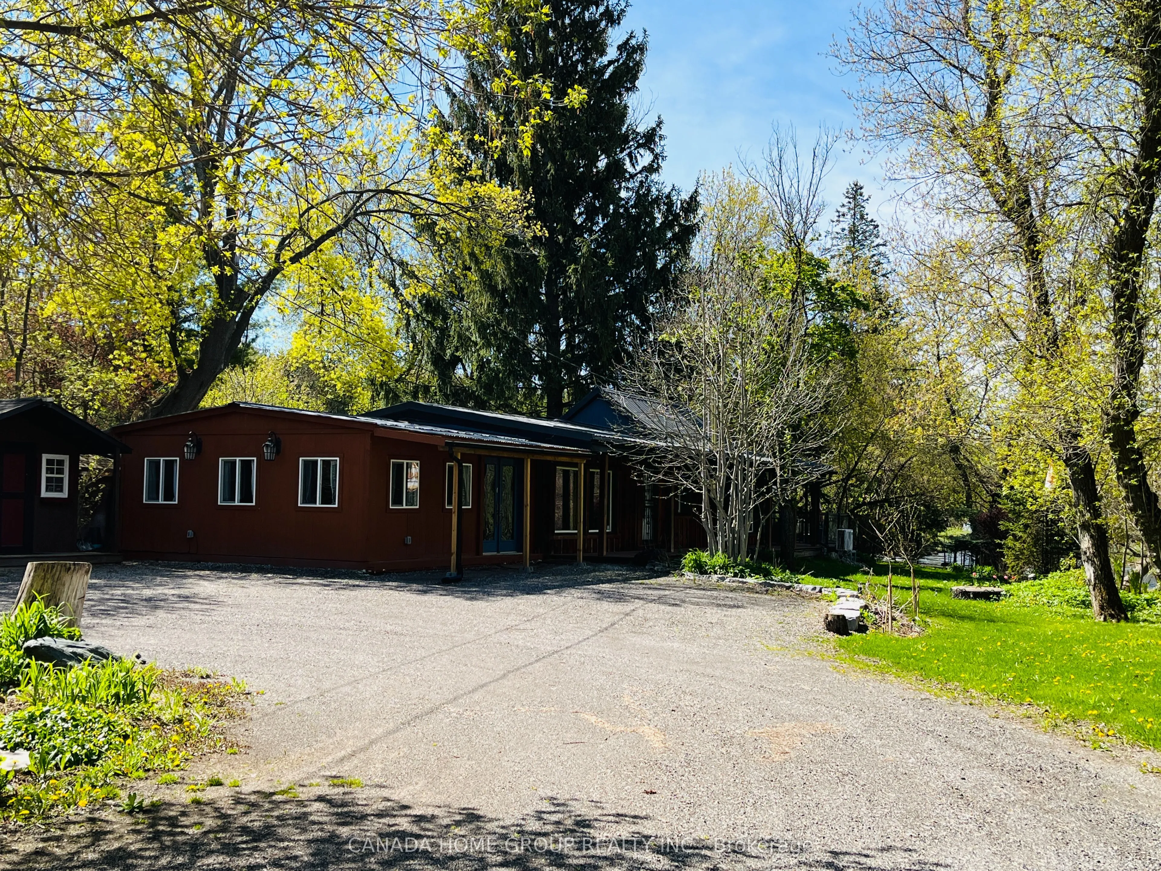 Detached Home For Sale | W12909328