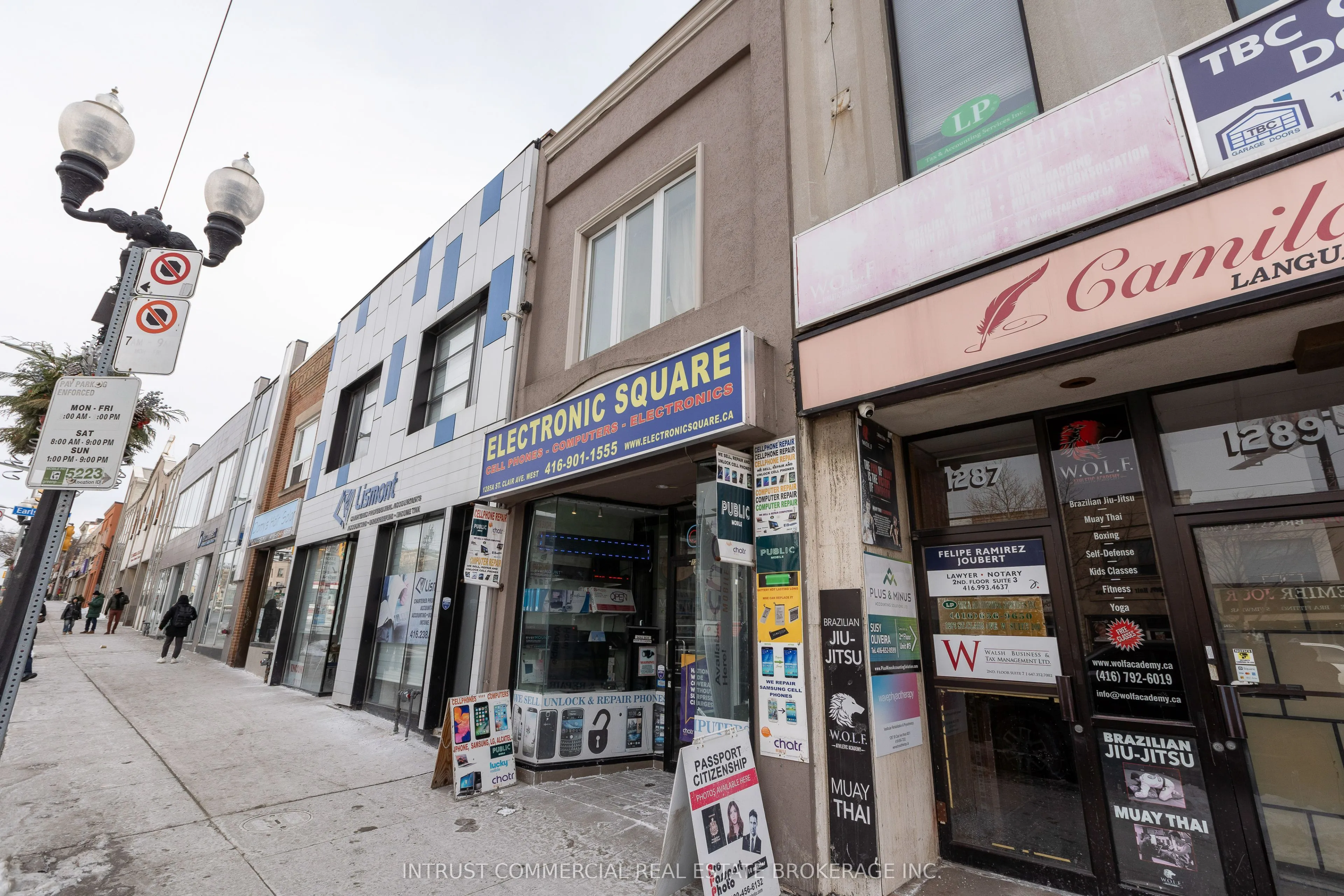 Property For Sale | W12914536