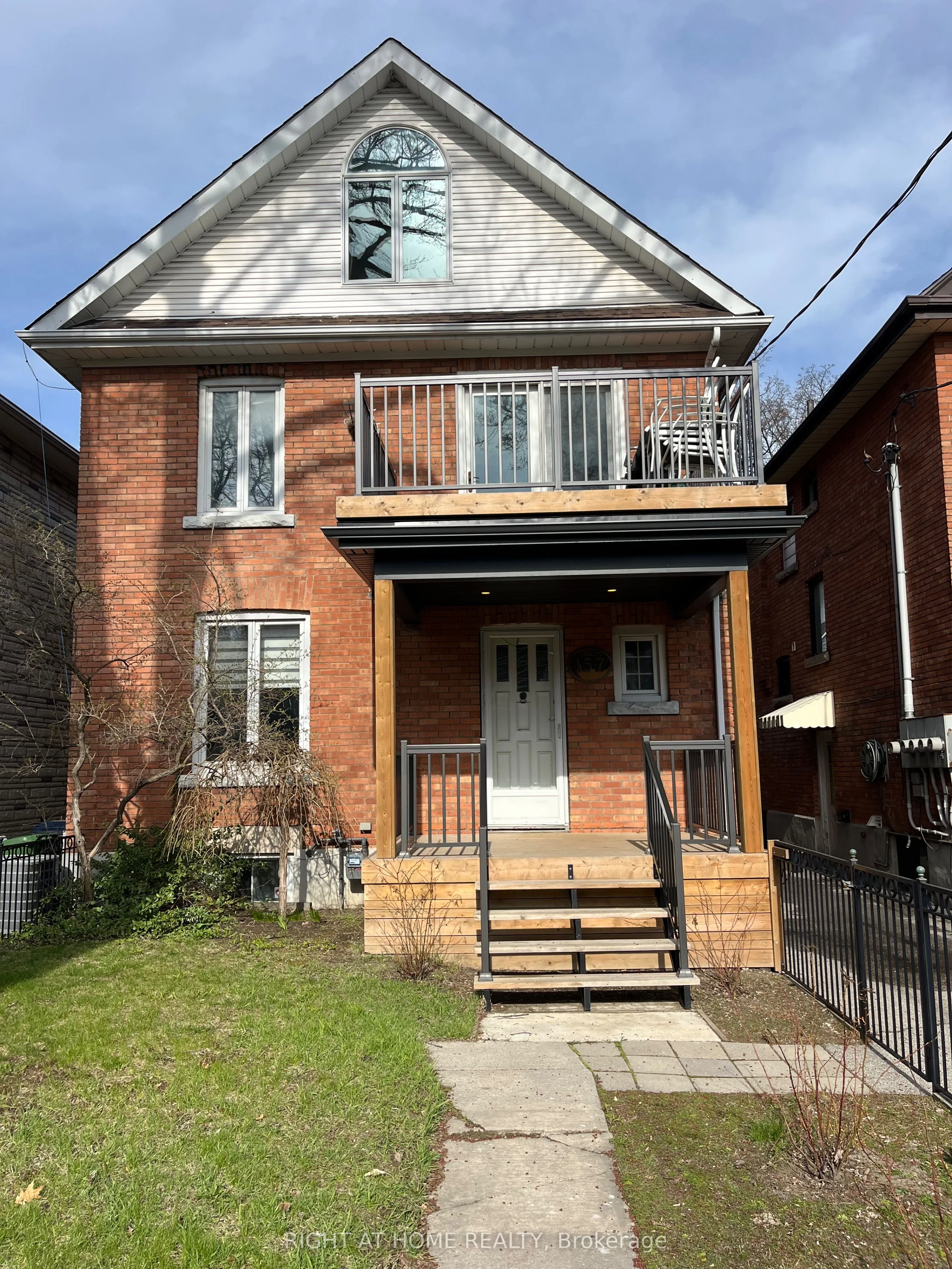 Detached Home For Lease | W12925104