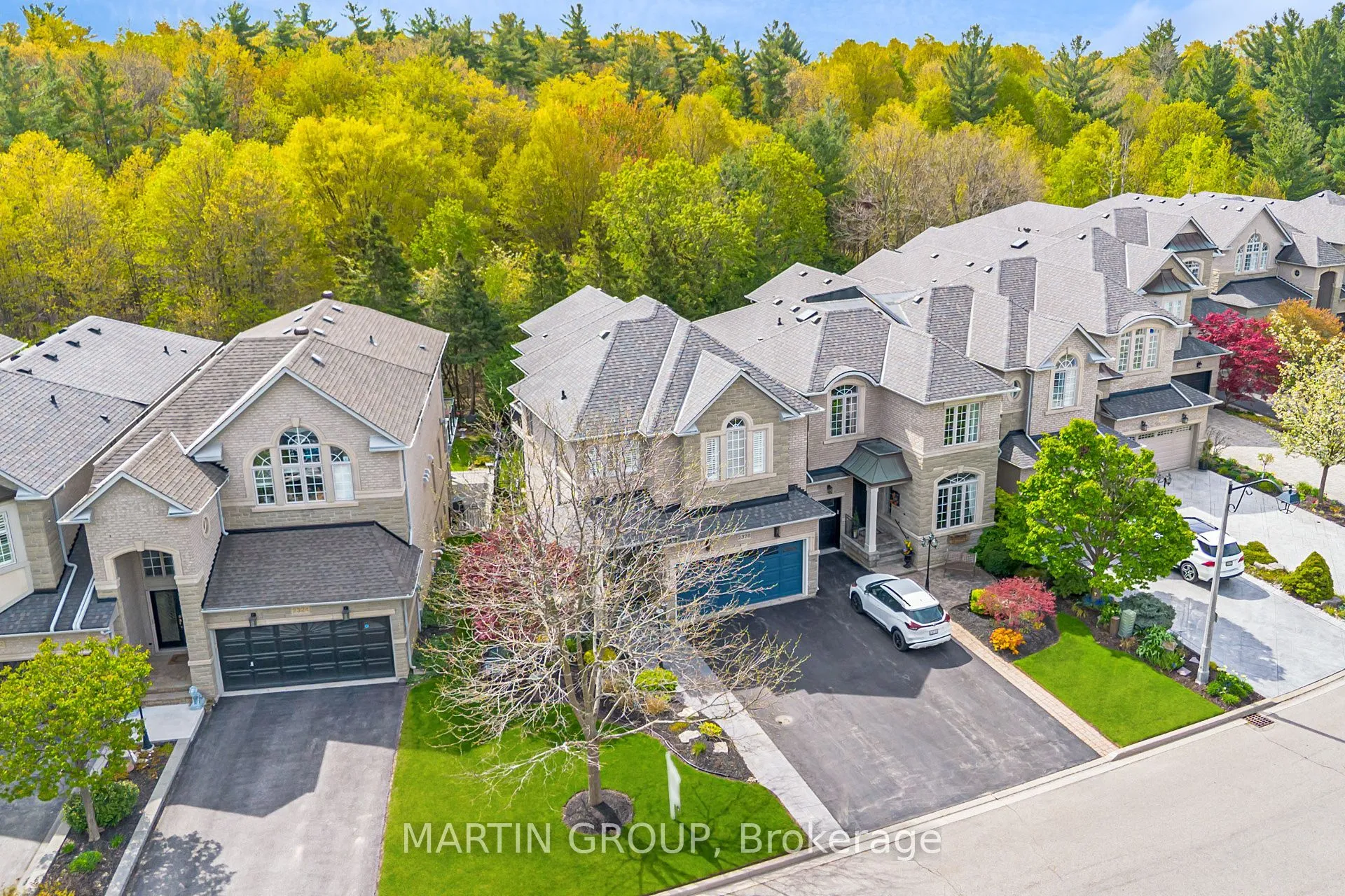 Property For Sale | W12925618