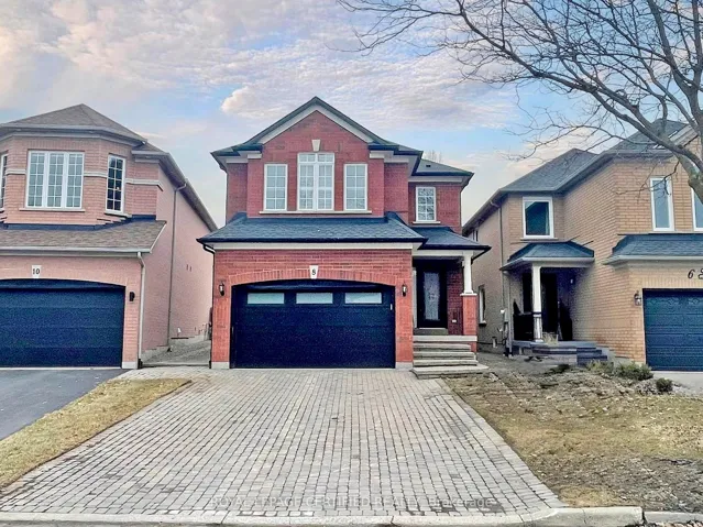 8  Grapevine  Road, Caledon, ON L7E 2L2