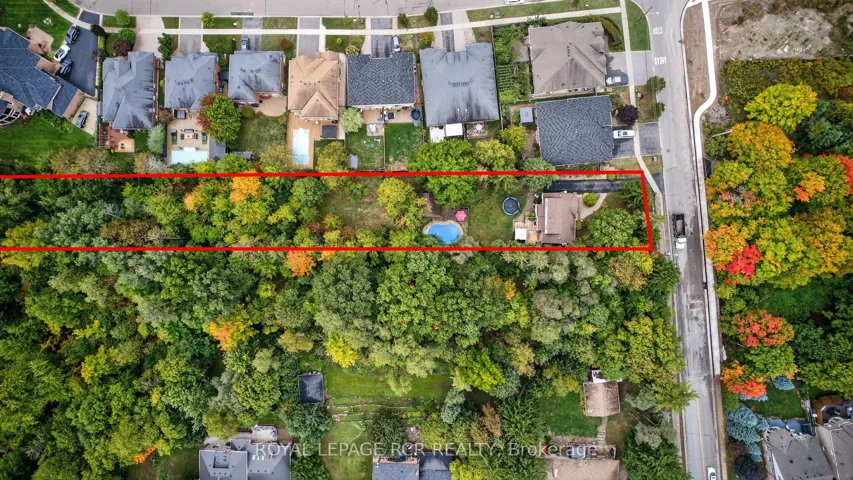 1 acre in the heart of Caledon East