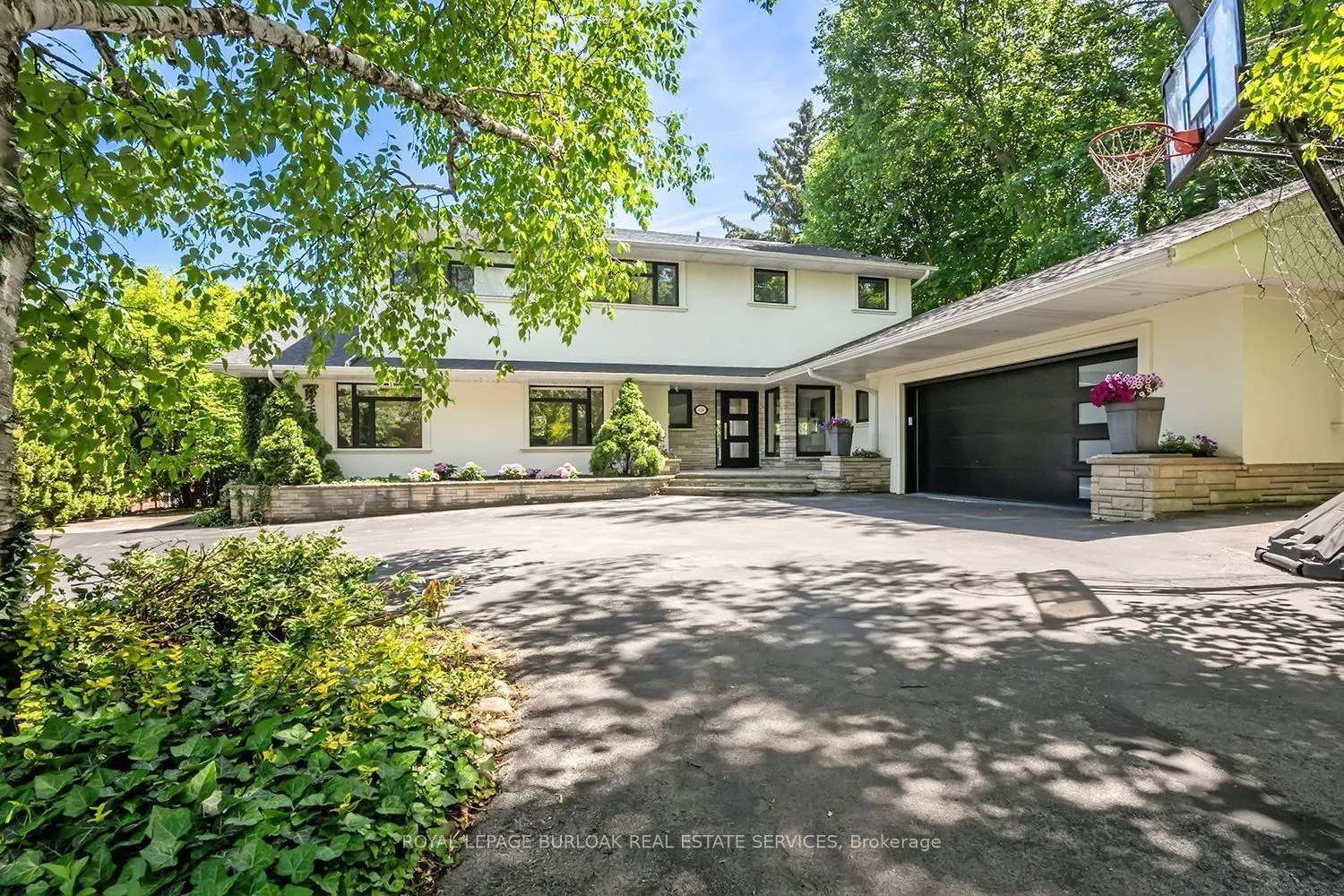 Detached Home For Sale | W12928948