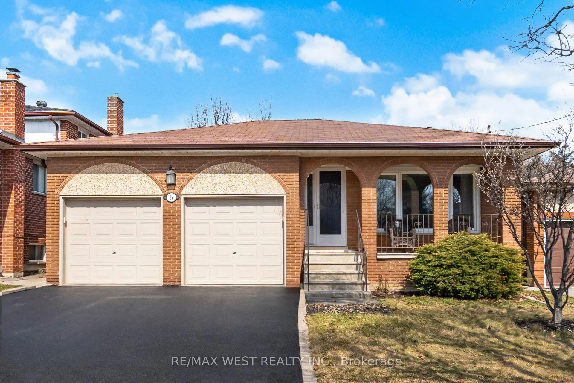Detached Home For Sale | W12930106