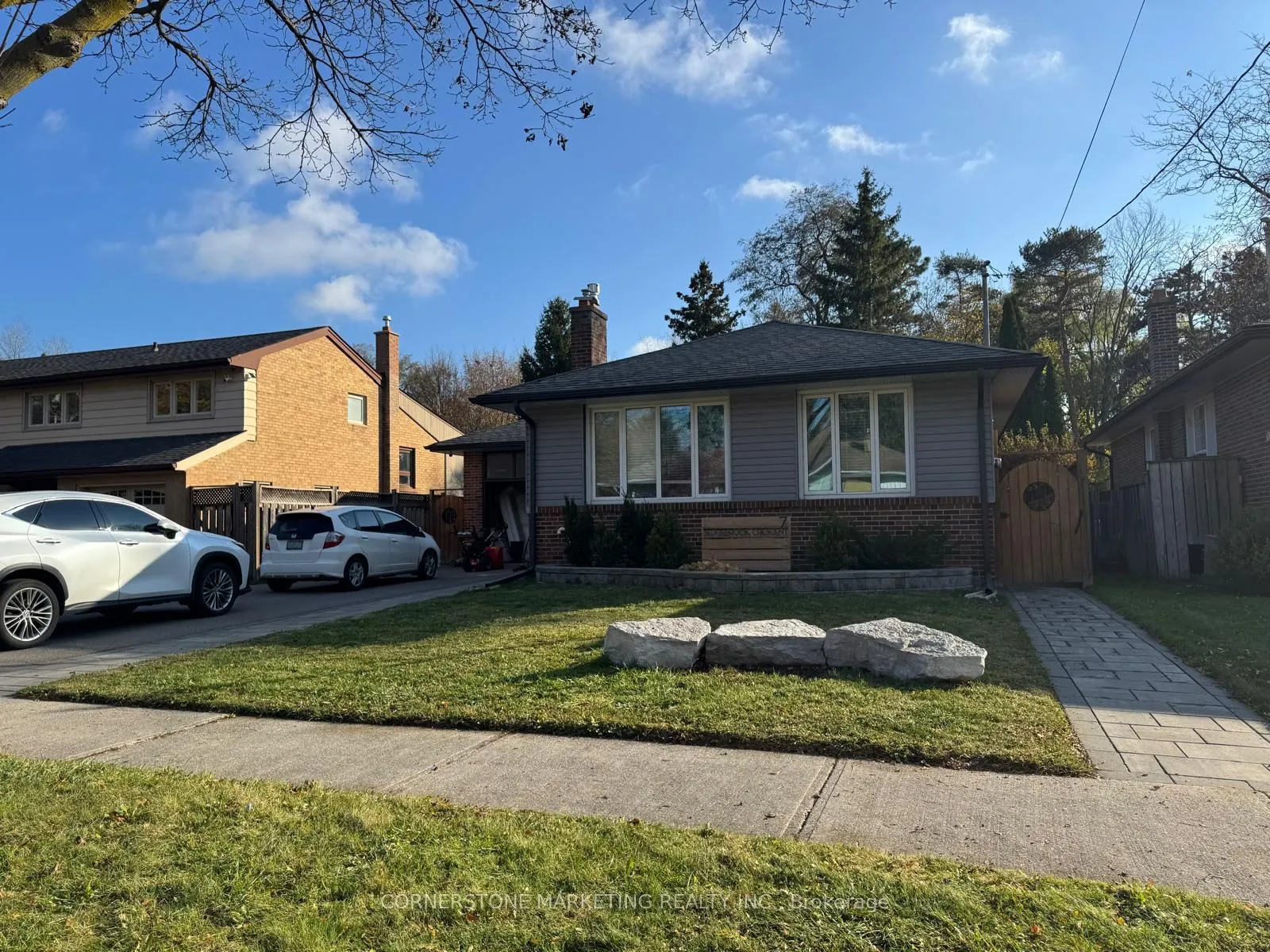 Property For Lease | W12931322