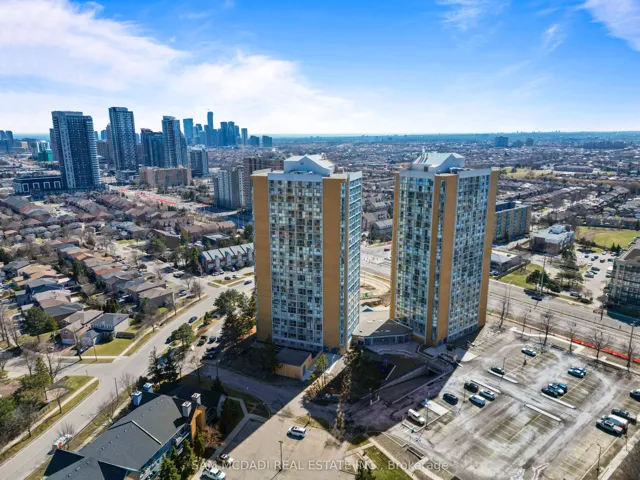 35  Trailwood  Drive, Mississauga, ON L4Z 3L6