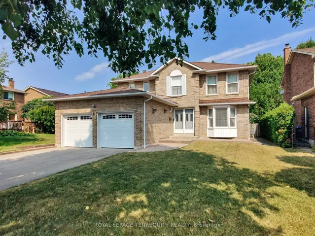 4  Mowat  Court, Brampton, ON L6Z 3E6