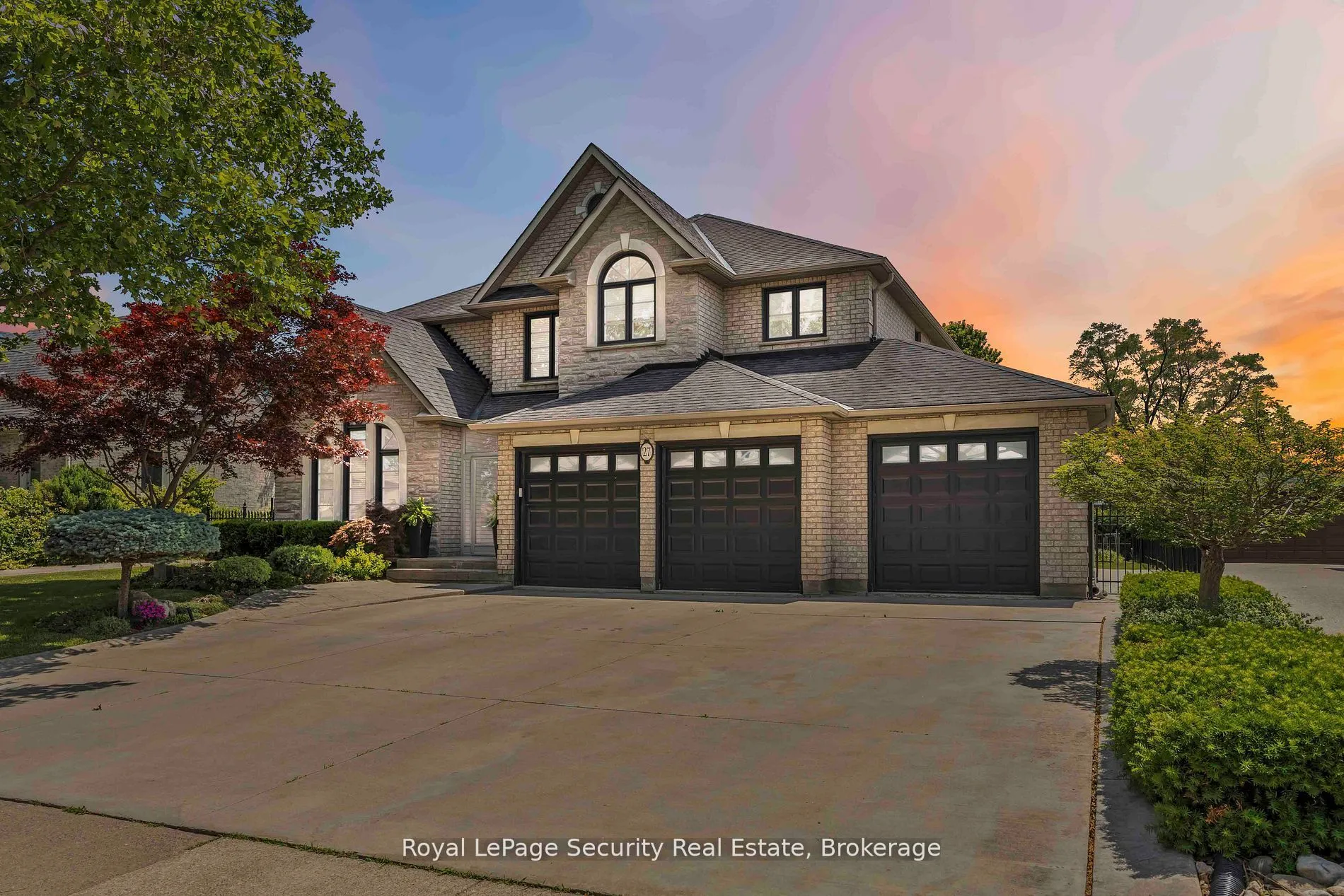 Detached Home For Sale | W12934222