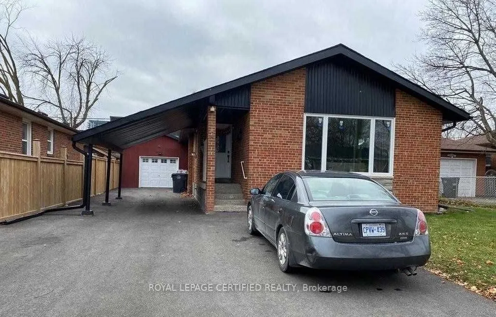 Detached Home For Sale | W12935258