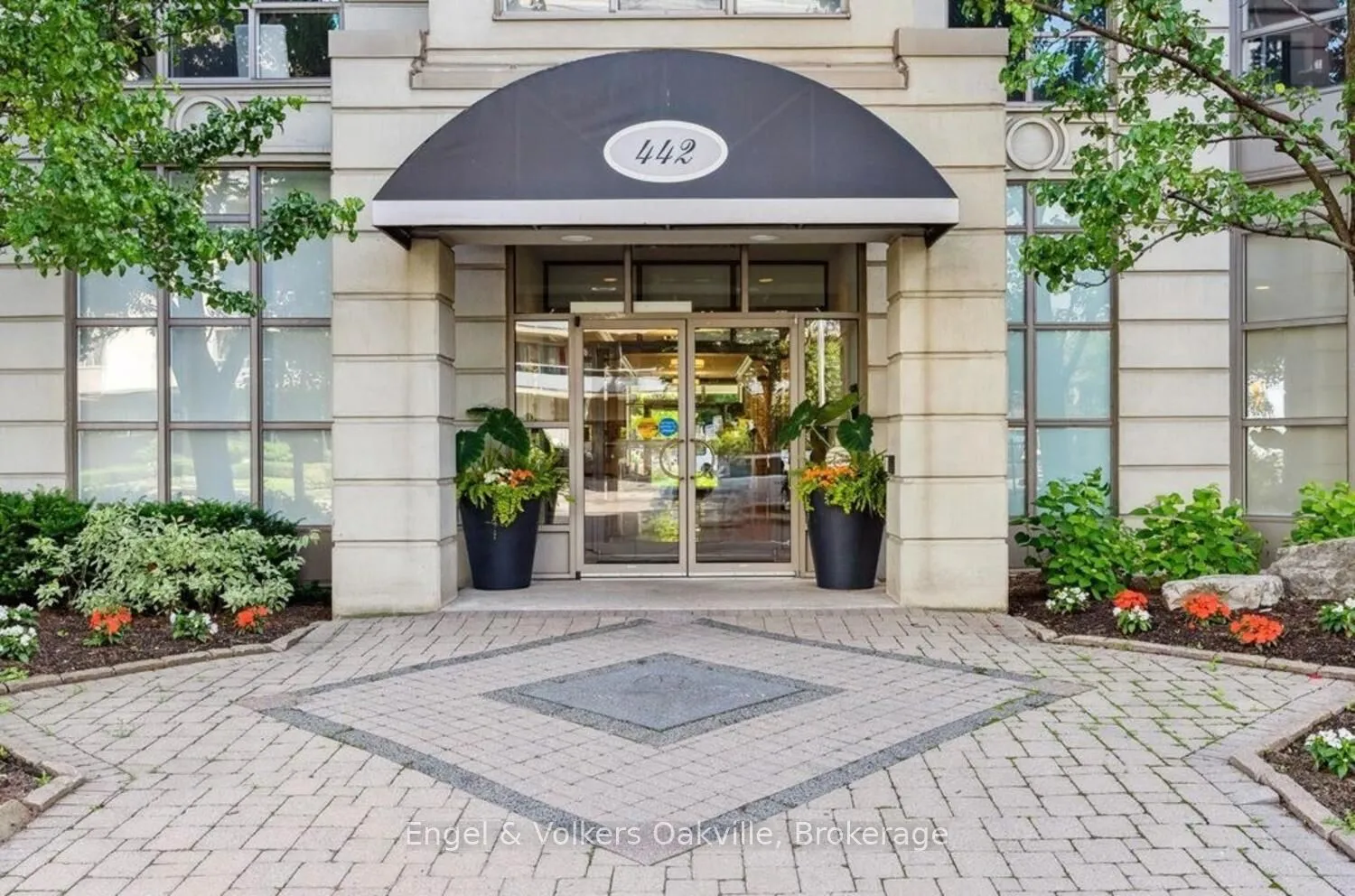 Property For Sale | W12936268