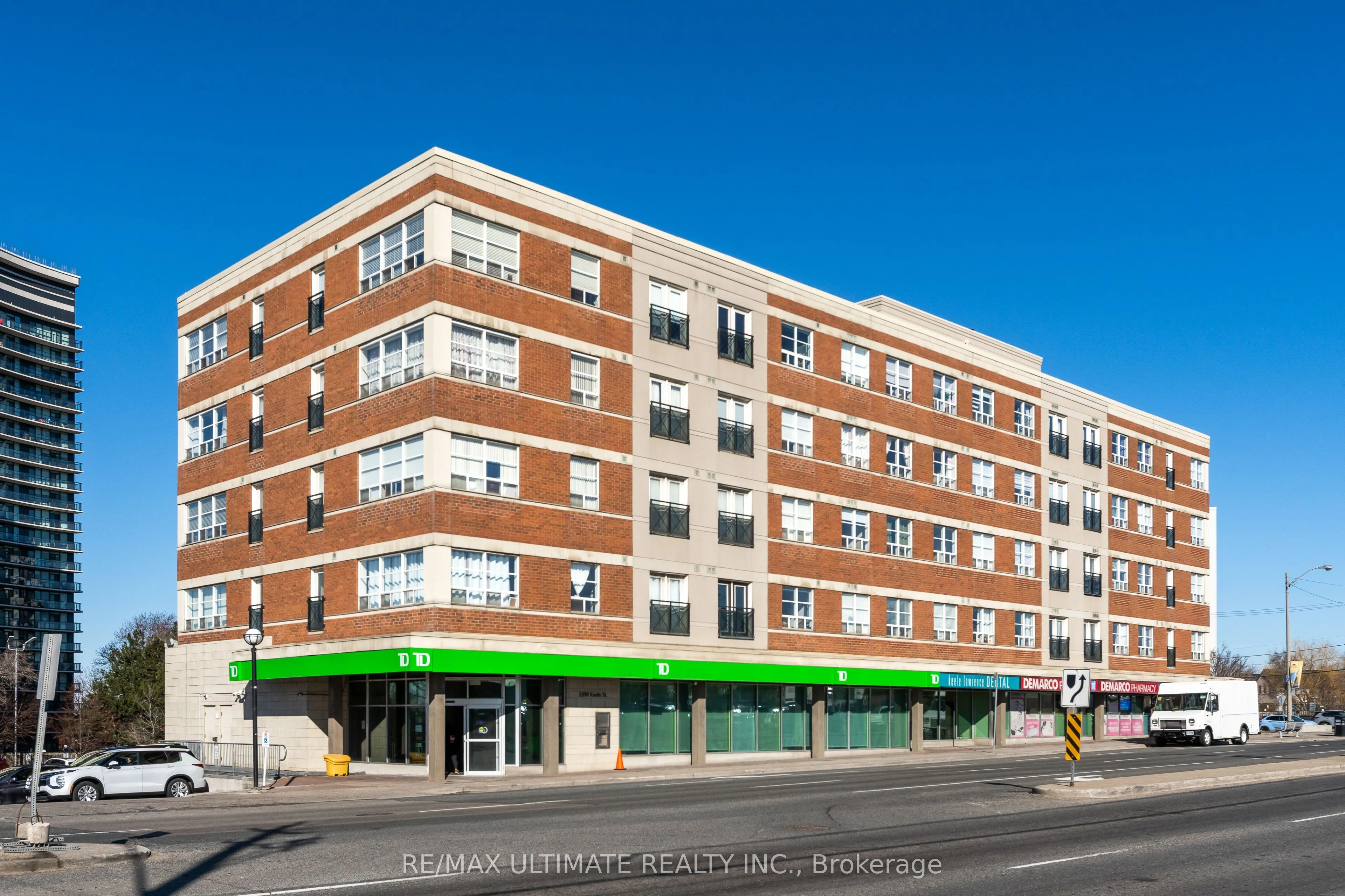 Property For Sale | W12936542