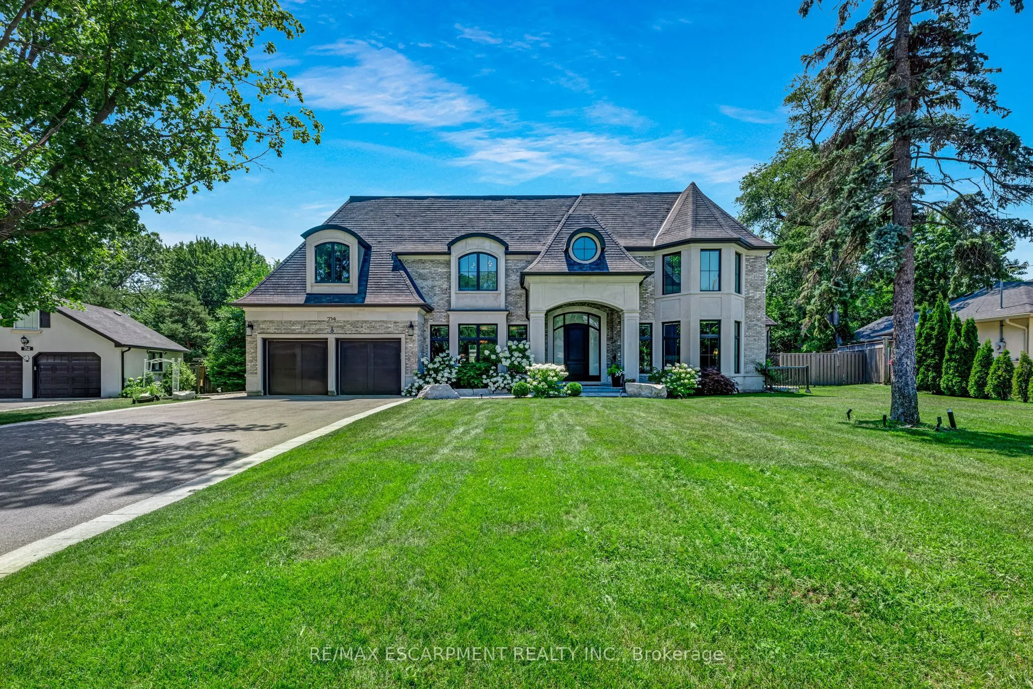Detached Home For Sale | W12936786