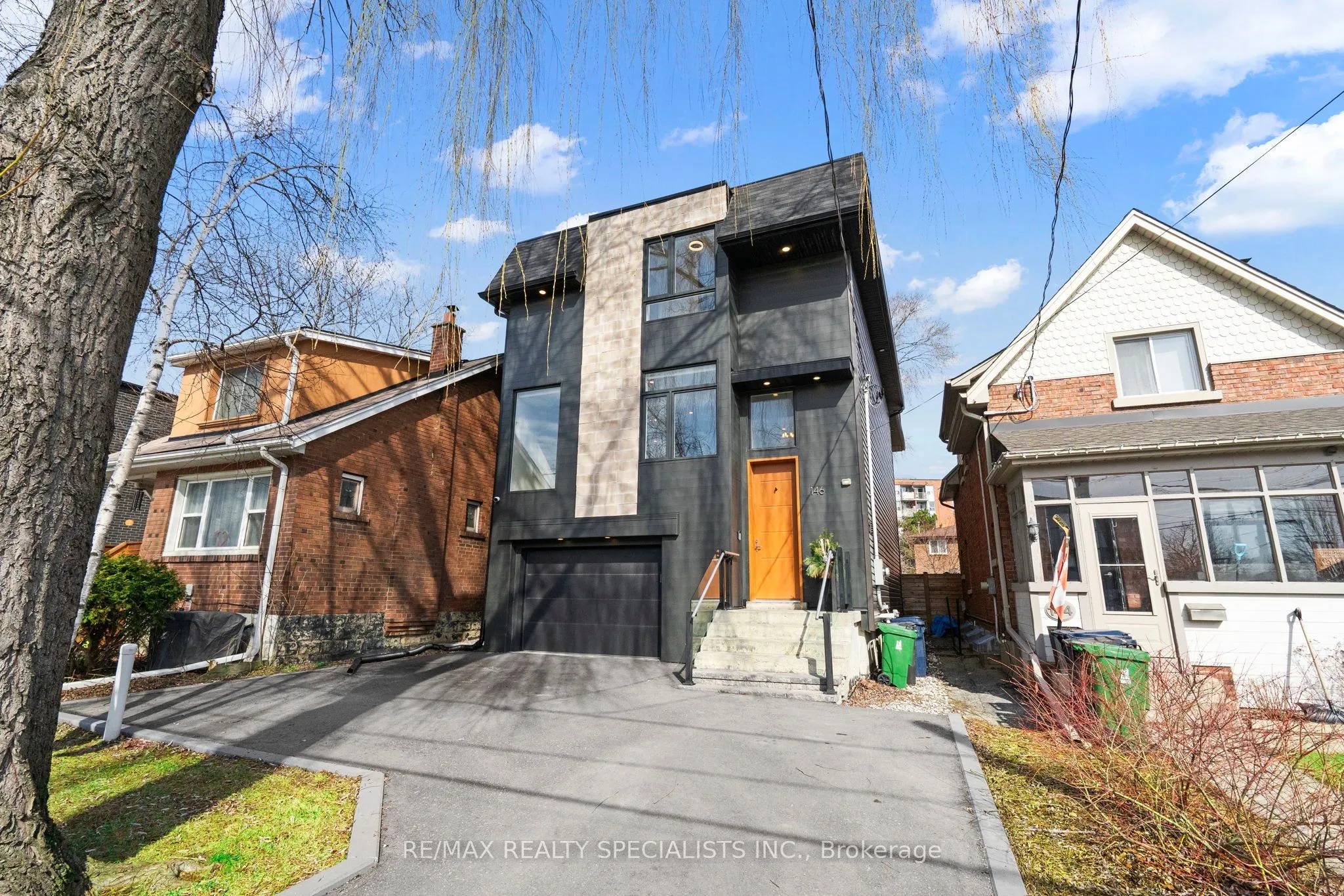 Detached Home For Sale | W12937516