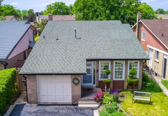 Beautiful 4 Level Backsplit with over 2400+ sqft
