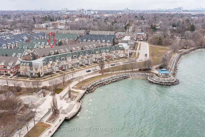 66  Compass  Way, Mississauga, ON L5G 4T8