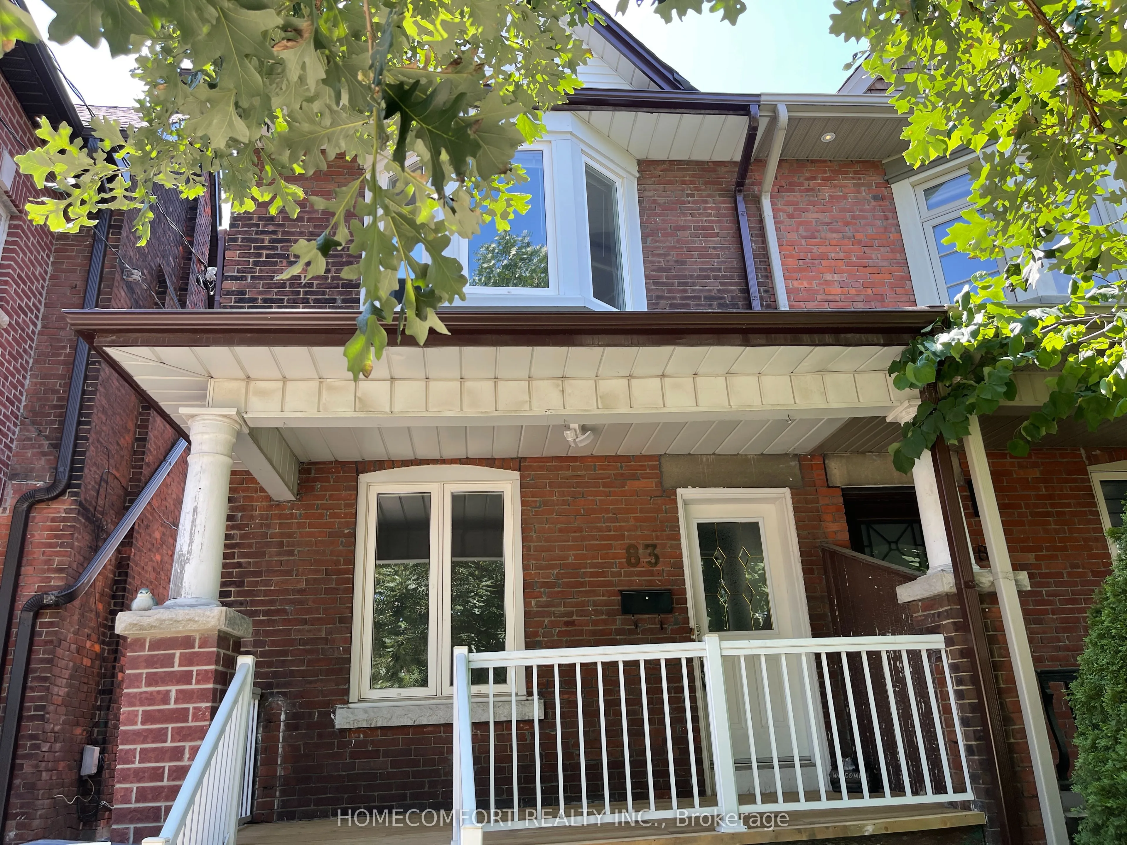 Semi-Detached Home For Lease | W12939396