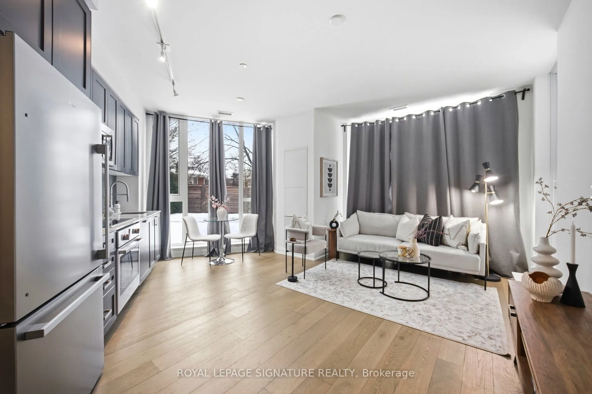 Property For Sale | W12939494