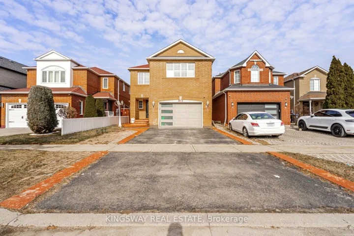 891  STONEBRIDGE  Avenue, Mississauga, ON L5V 2L3