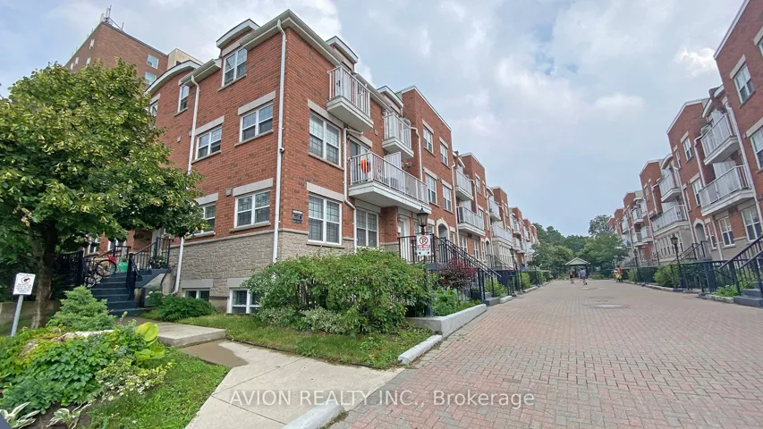 37  Four Winds  Drive, Toronto W05, ON M3J 1K7