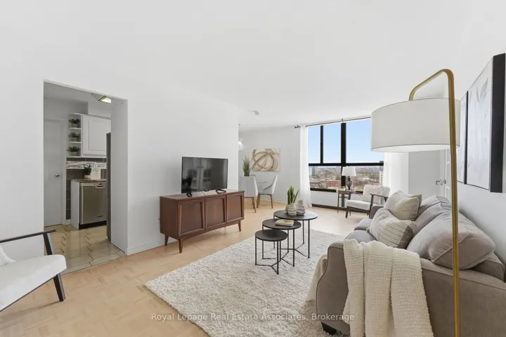 3170  Kirwin  Avenue, Mississauga, ON L5A 3R1