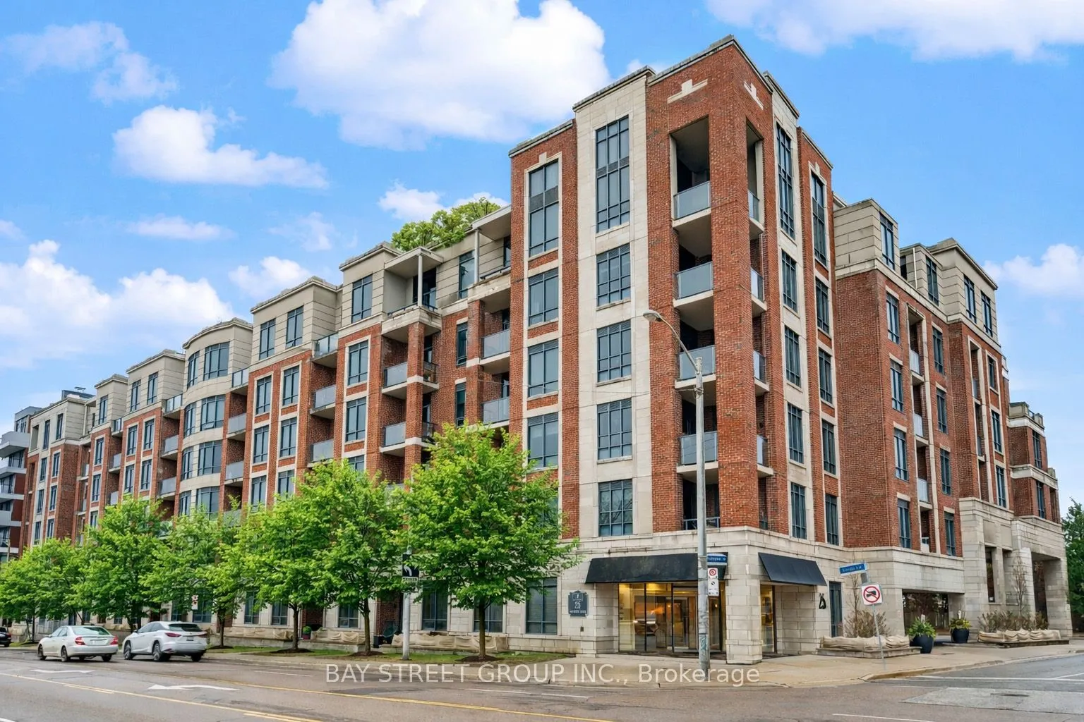 Property For Sale | W12943652
