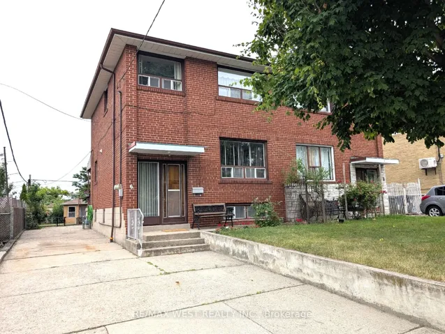 6  Dalrymple  Drive, Toronto W03, ON M6N 4S3