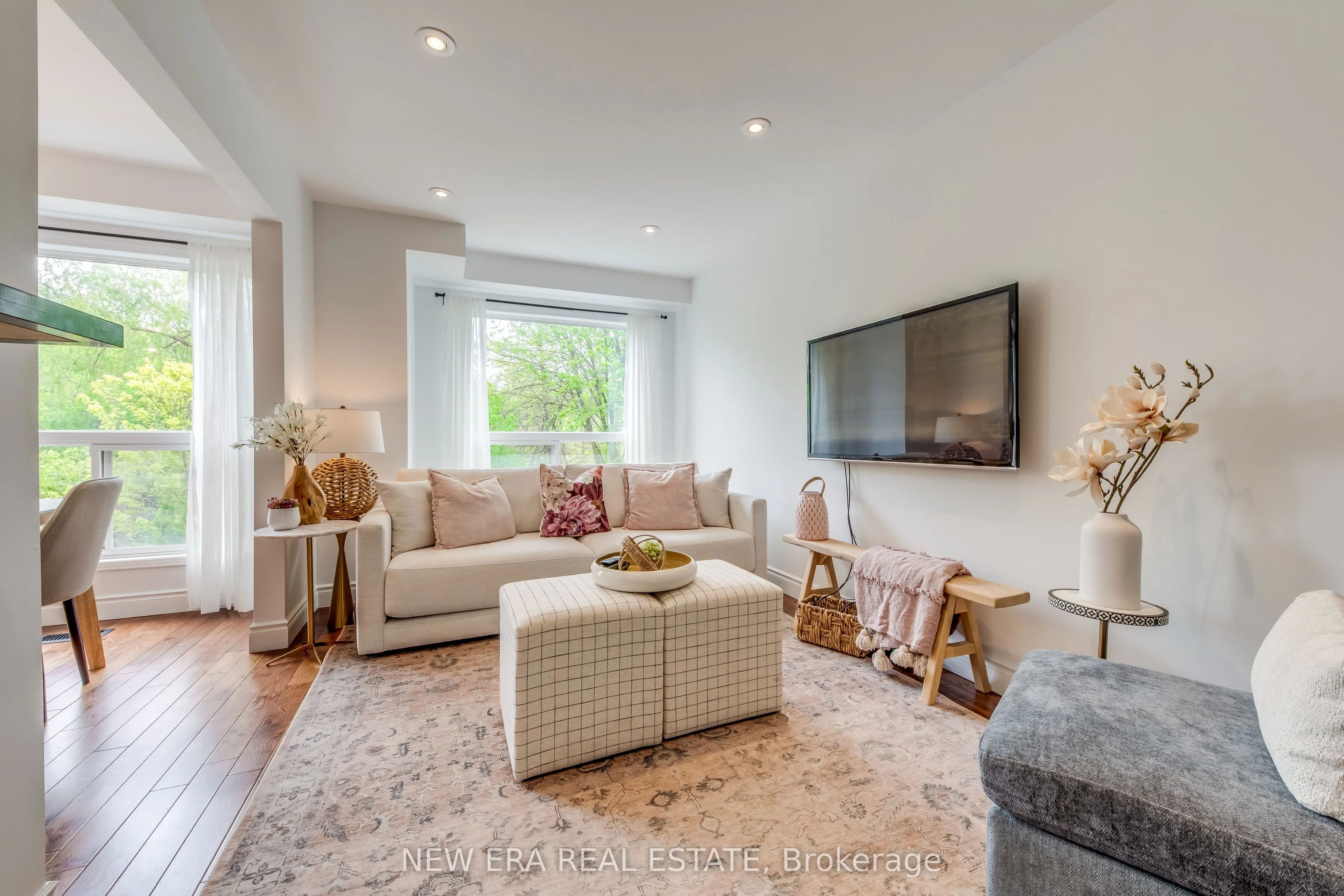 Property For Sale | W12944500