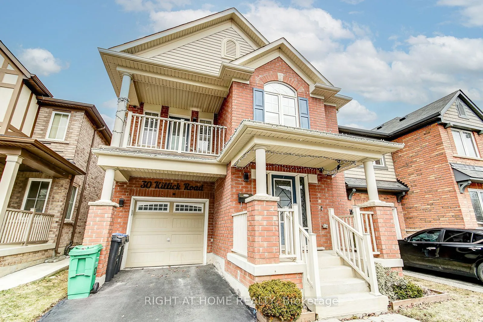 Detached Home For Sale | W12946354